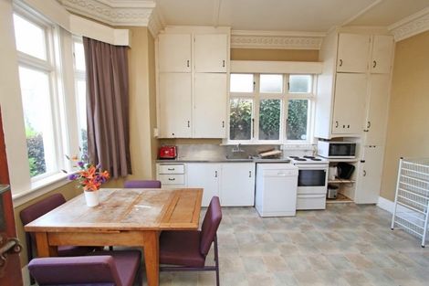 Photo of property in 40 Manor Place, Dunedin Central, Dunedin, 9016