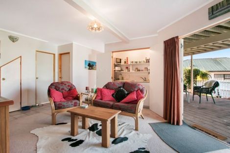 Photo of property in 220 Tanners Point Road, Tanners Point, Katikati, 3177