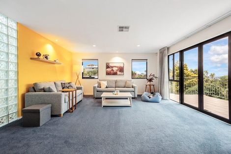 Photo of property in 8 Lady Polson Lane, Cashmere, Christchurch, 8022