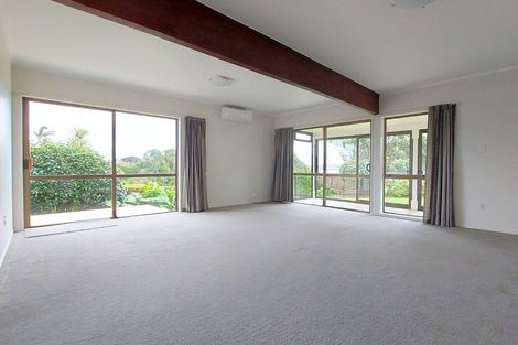 Photo of property in 2/14 Bramley Drive, Farm Cove, Auckland, 2012