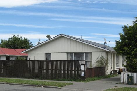 Photo of property in 1/21 Pateke Place, Bromley, Christchurch, 8062