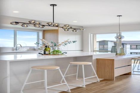 Photo of property in 25 Elevation Street, Flat Bush, Auckland, 2019