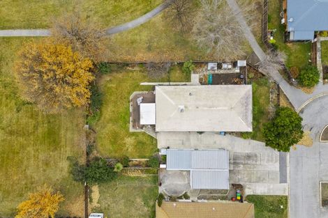 Photo of property in 10 Westmoreland Place, Cromwell, 9310