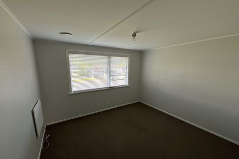 Photo of property in 40 Hillside Drive, Maoribank, Upper Hutt, 5018