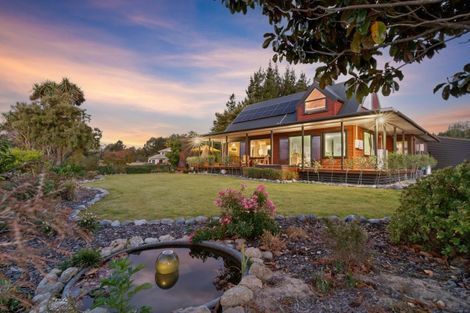 Photo of property in 197 Lees Pakaraka Road, Te Ore Ore, Masterton, 5886