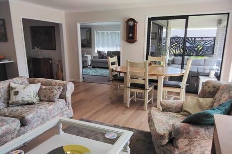 Photo of property in 11 Cherrywood Rise, Paparoa, 0571