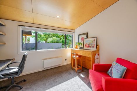 Photo of property in 5 Saint Marys Road, Waipukurau, 4200