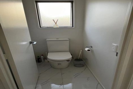 Photo of property in 1/21 Raines Avenue, Forrest Hill, Auckland, 0620