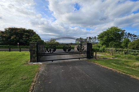 Photo of property in 18 Kaipara Road, Papakura, 2582