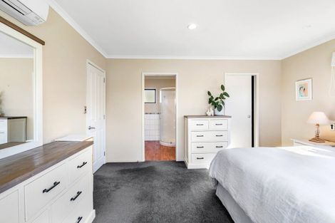 Photo of property in 132b Wharerangi Road, Greenmeadows, Napier, 4112