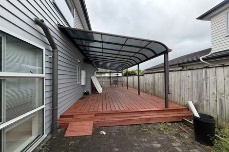 Photo of property in 21 Kensway Drive, Flat Bush, Auckland, 2016