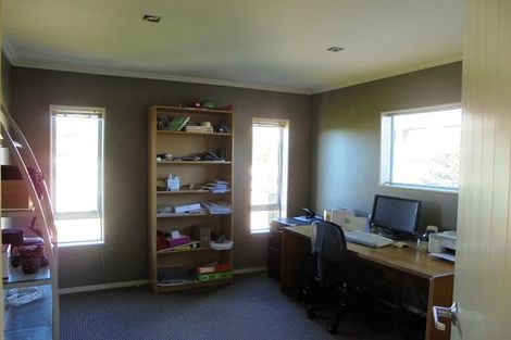 Photo of property in 19 Hawaiian Parade, Arkles Bay, Whangaparaoa, 0932