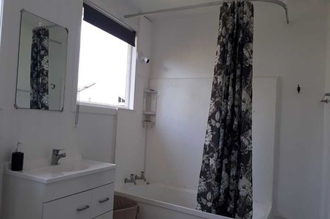 Photo of property in 25 Main Road, Tuatapere, 9620