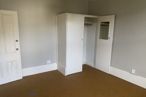 Photo of property in 8a Clermont Terrace, Kelburn, Wellington, 6012