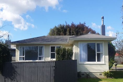 Photo of property in 6 Sefton Street, Havelock North, 4130
