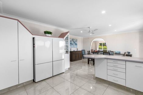 Photo of property in 5 Norfolk Way, Welcome Bay, Tauranga, 3112