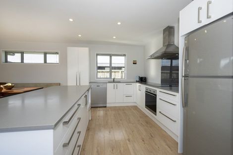 Photo of property in 18 Lamborn Drive, Papakura, 2110