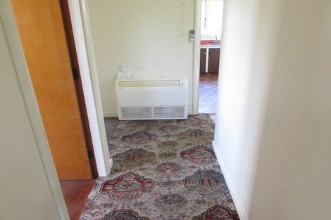 Photo of property in 39 Cambridge Street, Tapanui, 9522