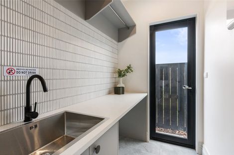 Photo of property in 44 Taukahiwi Road, Pukekohe, 2120