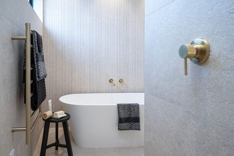 Photo of property in 17 Plynlimon Road, Fendalton, Christchurch, 8052