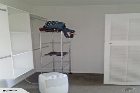 Photo of property in 10 Norval Road, Henderson, Auckland, 0610