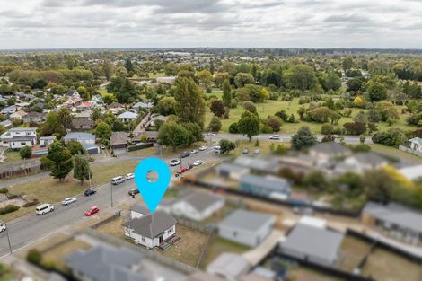 Photo of property in 13 Cuffs Road, Wainoni, Christchurch, 8061