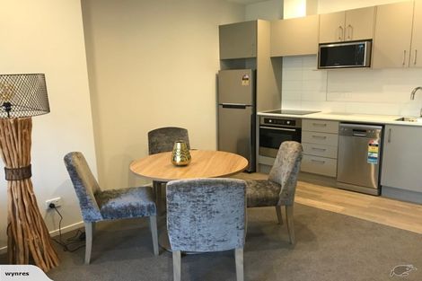 Photo of property in Wyndham Gardens Apartments, 30 Red Oaks Drive, Frankton, Queenstown, 9300