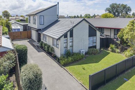 Photo of property in 2 Ebert Place, Rangiora, 7400