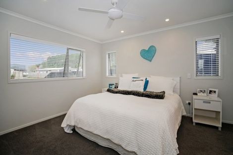 Photo of property in 325 Cook Drive, Whitianga, 3510