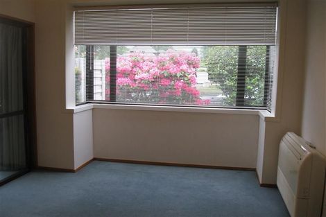 Photo of property in 1/251 Memorial Avenue, Burnside, Christchurch, 8053