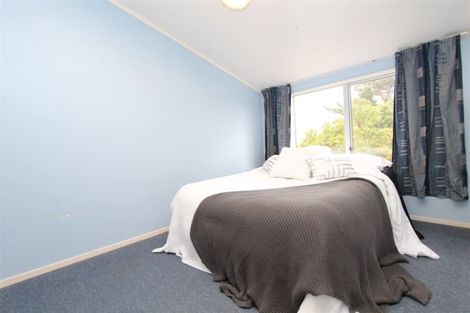 Photo of property in 18 Hollydale Grove, Churton Park, Wellington, 6037