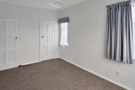 Photo of property in 26 Naenae Road, Naenae, Lower Hutt, 5011