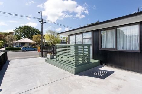 Photo of property in 1/262a Centaurus Road, Hillsborough, Christchurch, 8022