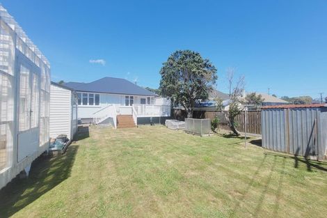 Photo of property in 21 Dimock Street, Titahi Bay, Porirua, 5022
