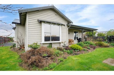 Photo of property in 397 Elles Road, Strathern, Invercargill, 9812