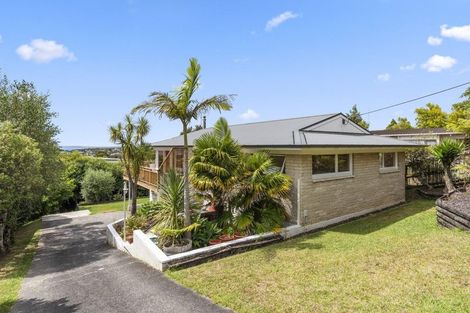 Photo of property in 767 East Coast Road, Northcross, Auckland, 0630