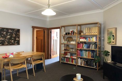 Photo of property in 19 Austin Street, Mount Victoria, Wellington, 6011