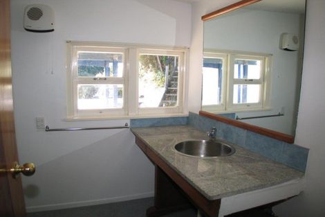 Photo of property in 13 Arthur Crescent, Waikawa, Picton, 7220