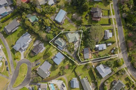 Photo of property in 19 Grange Road, Hahei, Whitianga, 3591