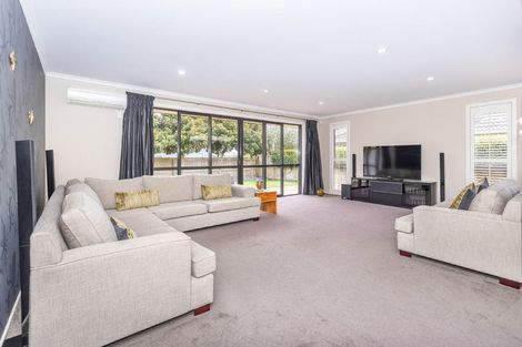 Photo of property in 8 Compton Grove, Huntington, Hamilton, 3210