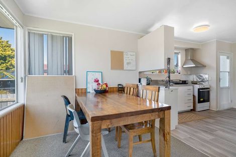 Photo of property in 6 Karina Place, Glen Eden, Auckland, 0602