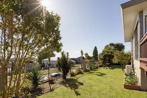 Photo of property in 22a Winchester Terrace, Bethlehem, Tauranga, 3110