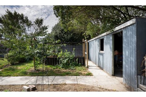 Photo of property in 38 Olliviers Road, Phillipstown, Christchurch, 8011