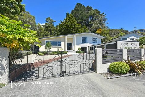 Photo of property in 2 Mccarthy Grove, Clouston Park, Upper Hutt, 5018