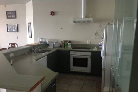 Photo of property in 16/15 Clearwater Cove, West Harbour, Auckland, 0618