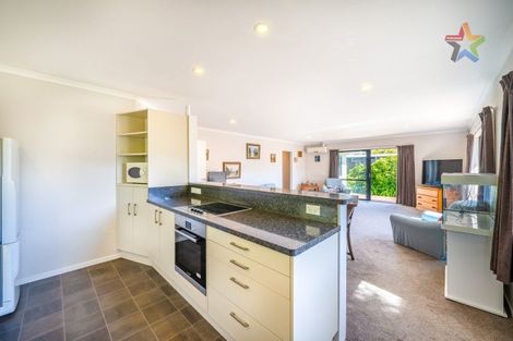 Photo of property in 1a Peel Place, Wainuiomata, Lower Hutt, 5014