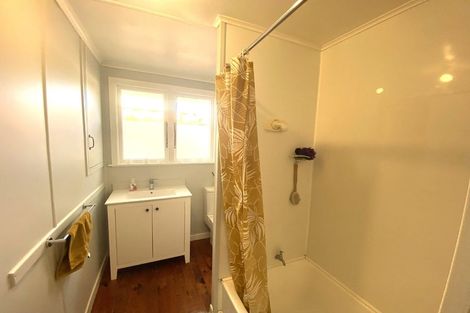 Photo of property in 12 Washington Avenue, Snells Beach, 0920