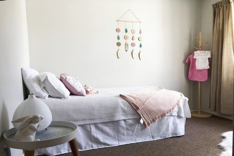 Photo of property in 1a Waddell Lane, Avondale, Christchurch, 8061