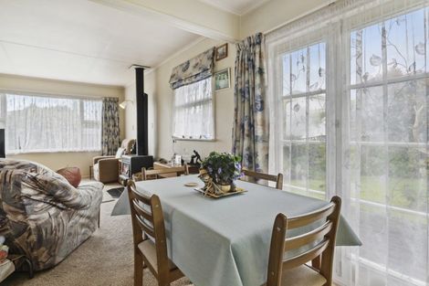 Photo of property in 12 Linley Place, Levin, 5510