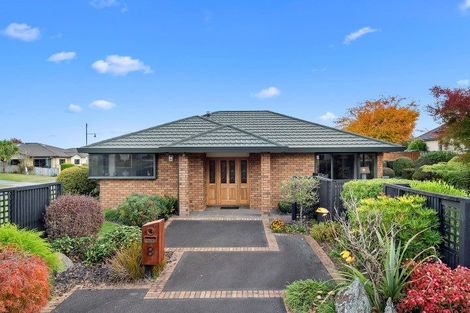 Photo of property in 8 Bramley Drive, Rototuna, Hamilton, 3210